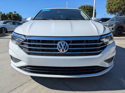 Used 2019 Volkswagen Jetta S image 9