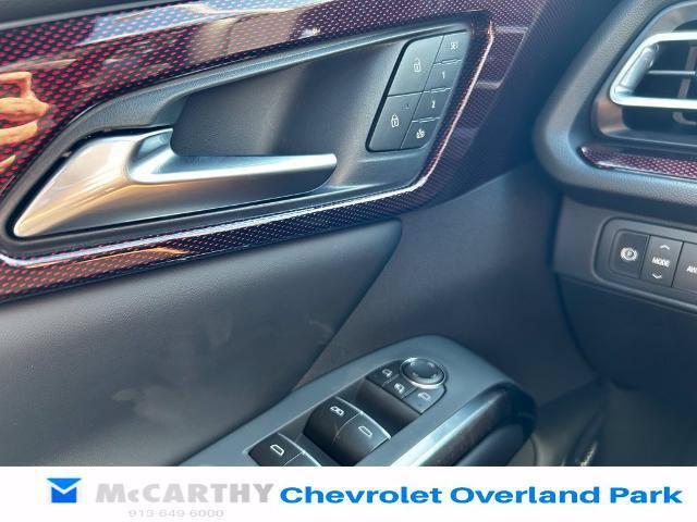 New 2027 Chevrolet Traverse RS w/ LPO, Floor Liner Package AWD/4WD image 17