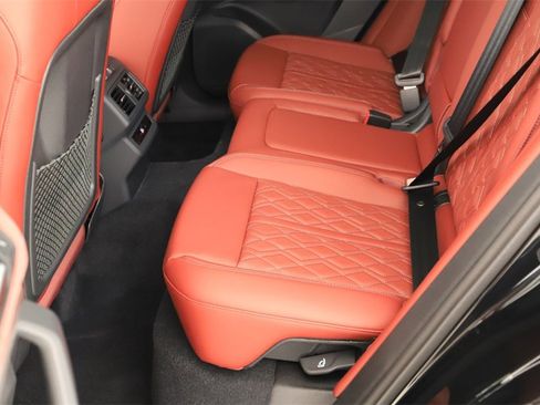 New 2025 Audi SQ5 Premium Plus image 27
