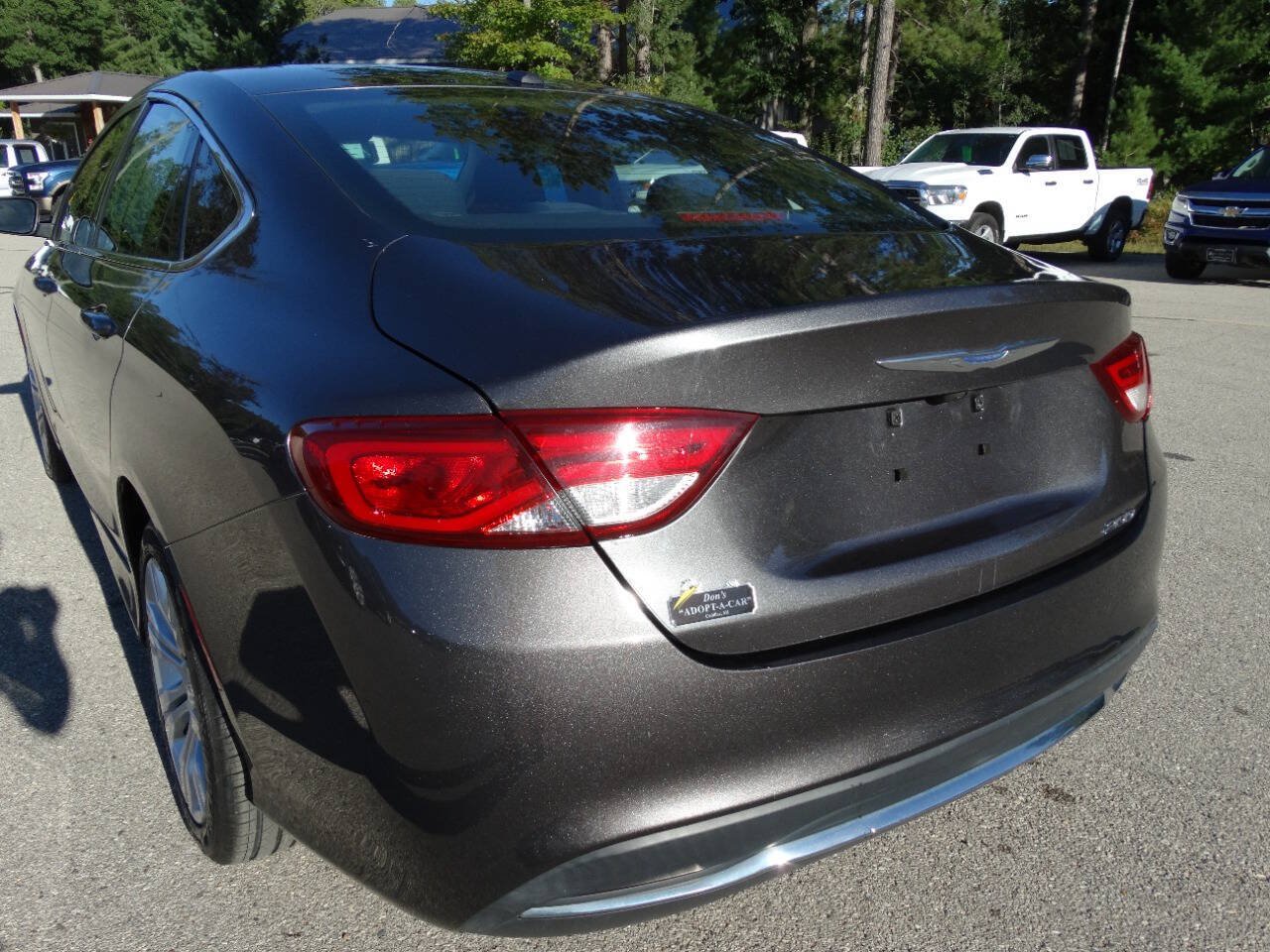 Used 2016 Chrysler 200 Limited FWD image 7