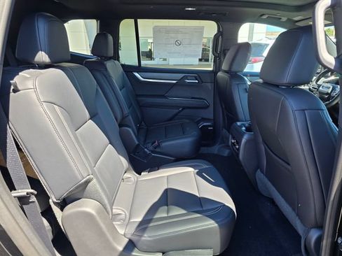 New 2026 GMC Acadia Elevation w/ Black Edition AWD/4WD image 12
