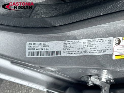 Used 2023 RAM 1500 Laramie AWD/4WD image 42