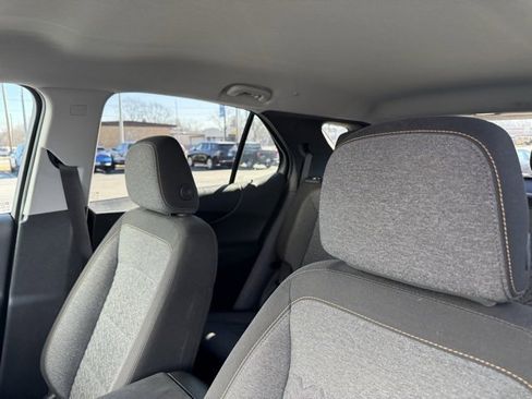 Used 2024 Chevrolet Equinox LT image 7