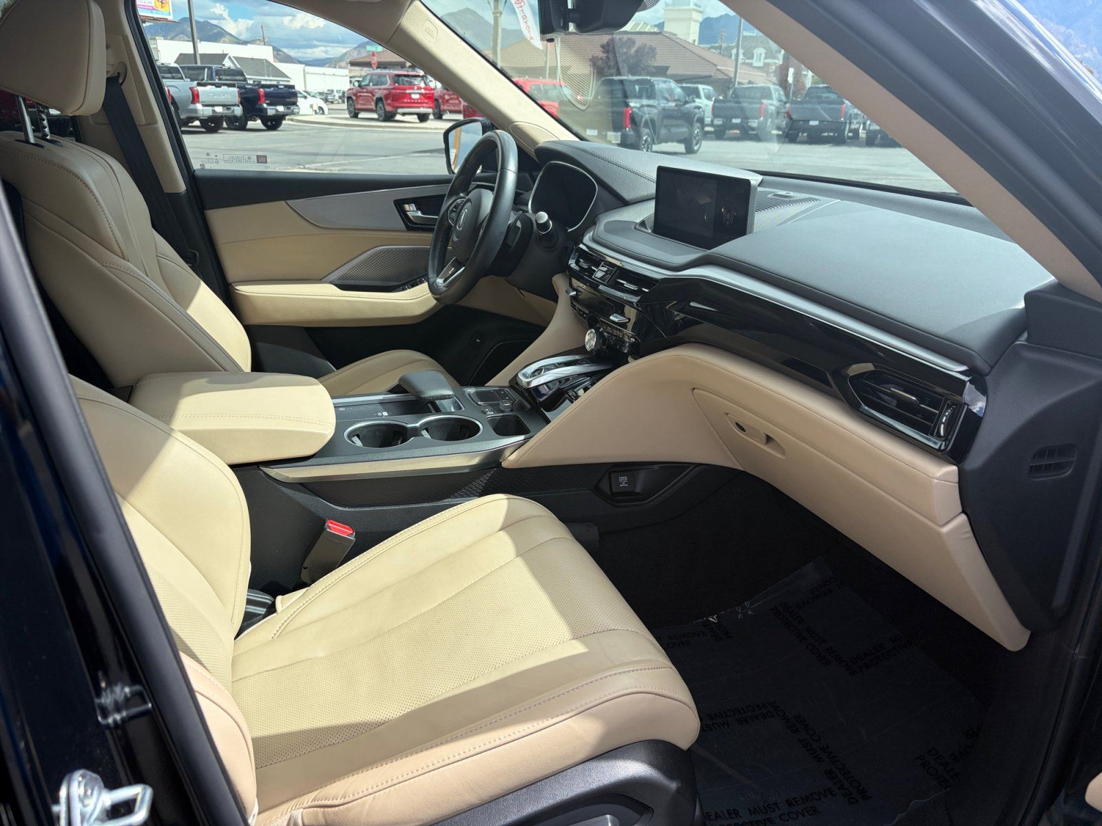 Used 2023 Acura MDX w/ Technology Package AWD/4WD image 16