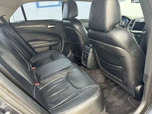 Used 2017 Chrysler 300 Limited w/ Driver Convenience Group image 20