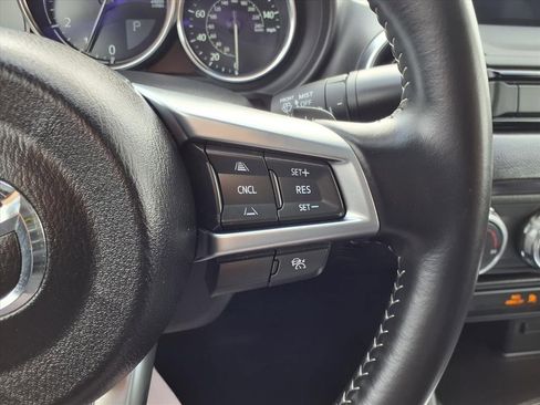 Used 2025 MAZDA MX-5 Miata RF Grand Touring image 16