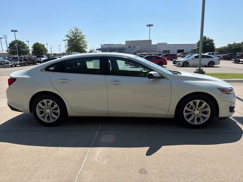 Used 2024 Chevrolet Malibu LT FWD image 6