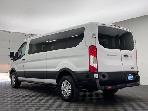 Used 2017 Ford Transit 350 XLT RWD image 10