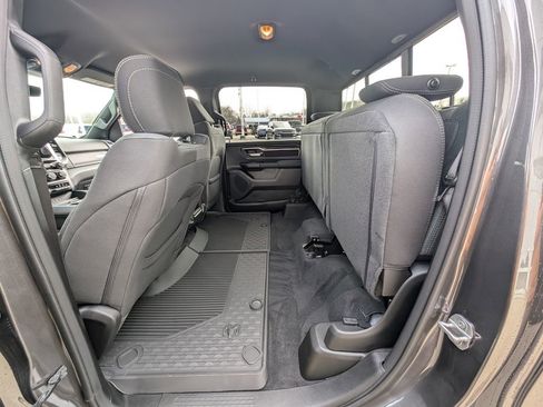 New 2026 RAM 1500 4x4 Crew Cab image 14