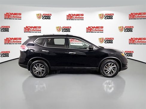 Used 2015 Nissan Rogue SL w/ SL Premium Package image 17