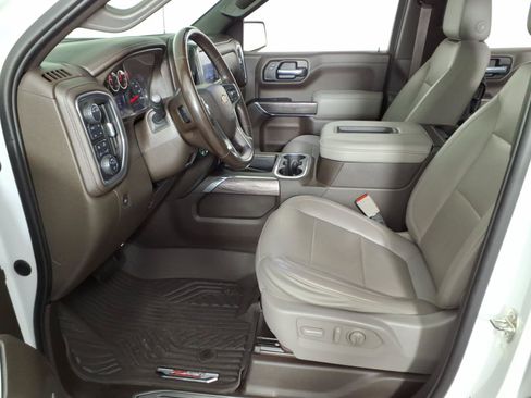 Used 2020 Chevrolet Silverado 1500 LTZ AWD/4WD image 19