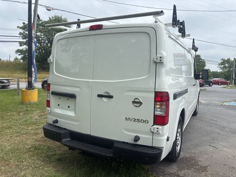 Used 2021 Nissan NV 2500 SV RWD image 6