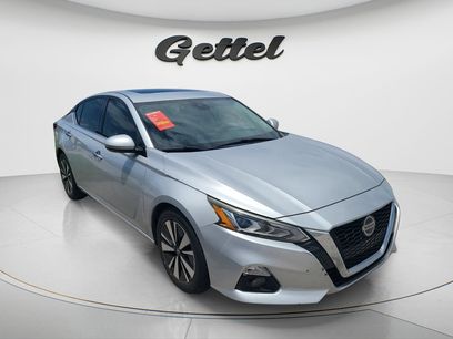 Used 2019 Nissan Altima 2.5 SV