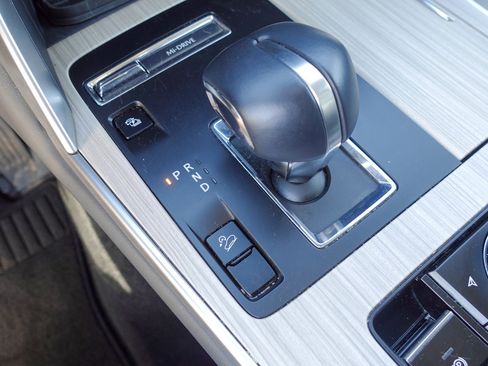 Certified 2024 MAZDA CX-90 Plug-In Hybrid w/ Preferred image 22