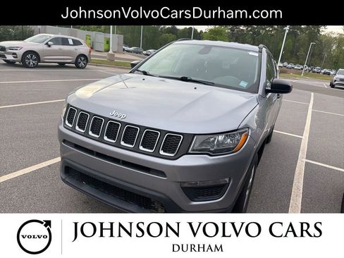Used 2018 Jeep Compass Sport image 20