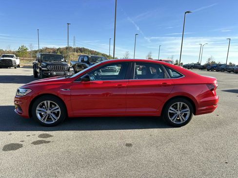 Used 2021 Volkswagen Jetta R-Line image 8