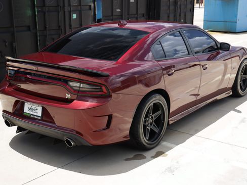 Used 2020 Dodge Charger Scat Pack w/ Plus Group RWD image 16