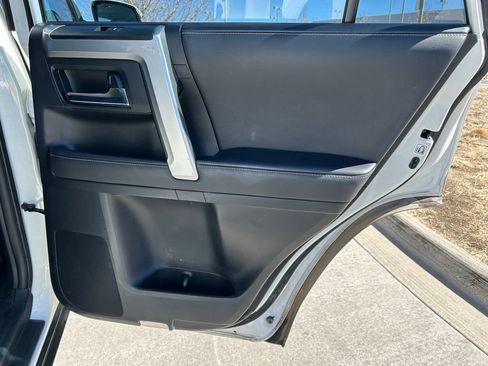 Used 2024 Toyota 4Runner SR5 Premium image 28