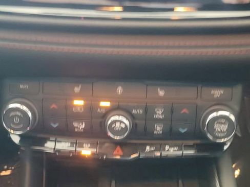 Used 2026 Dodge Durango GT w/ Blacktop Package AWD/4WD image 19