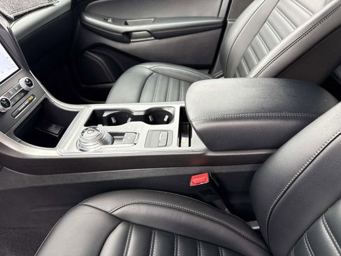 Used 2021 Ford Edge SEL w/ Convenience Package image 20