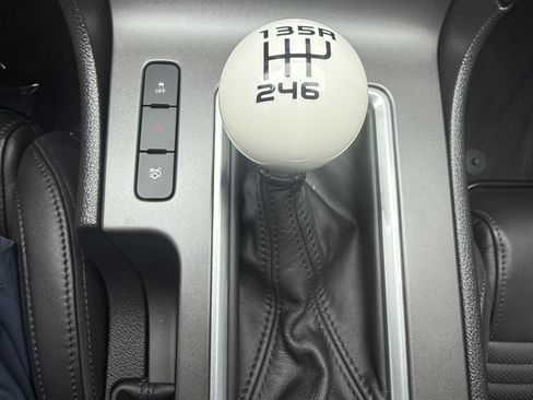 Used 2014 Ford Mustang Shelby GT500 w/ Equipment Group 821A RWD image 36