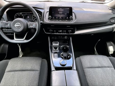 Certified 2024 Nissan Rogue SV image 15