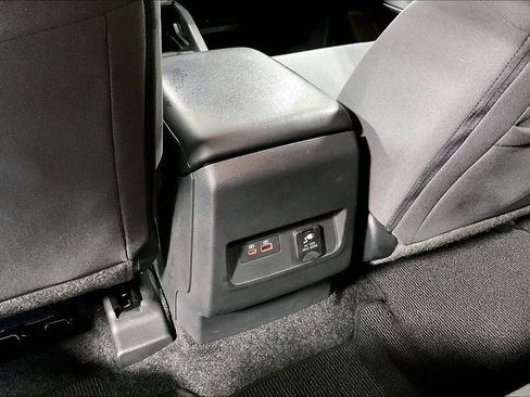 Used 2025 Nissan Frontier S w/ S Utility Package image 31