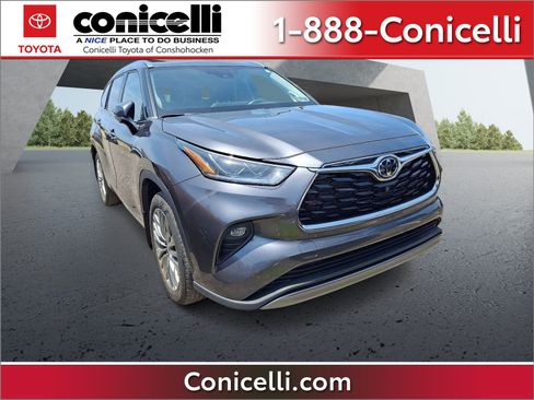 Used 2023 Toyota Highlander Platinum AWD/4WD image 1