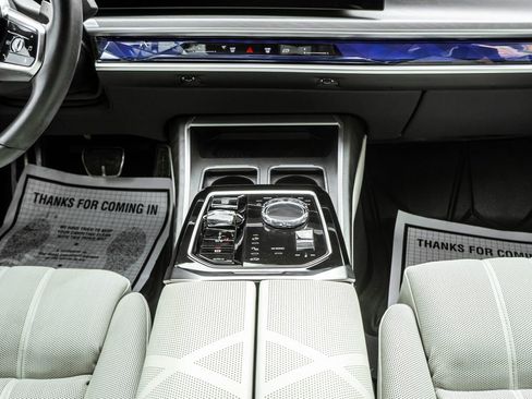 Used 2023 BMW 760i xDrive w/ Executive Package AWD/4WD image 12