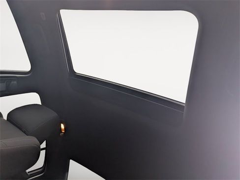 Certified 2023 Dodge Charger SXT w/ Blacktop Package image 25