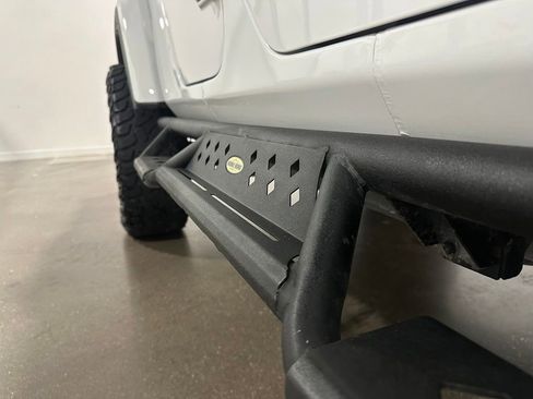Used 2023 Jeep Gladiator Mojave w/ LED Lighting Group AWD/4WD image 17