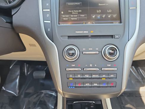 Used 2015 Lincoln MKC AWD w/ Equipment Group 102A Reserve image 19