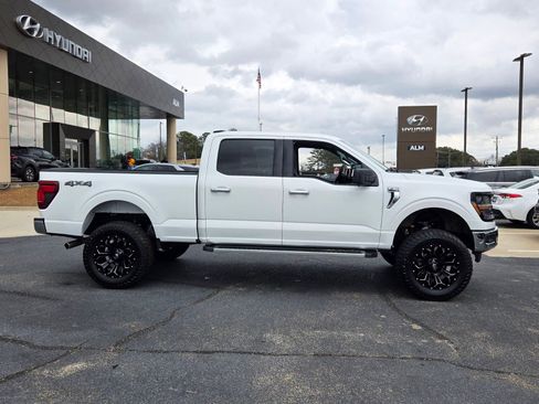 Used 2024 Ford F150 XLT w/ Tow/Haul Package image 12