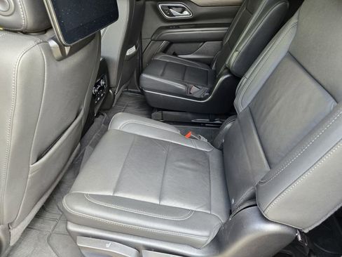Used 2024 Chevrolet Tahoe Z71 AWD/4WD image 28
