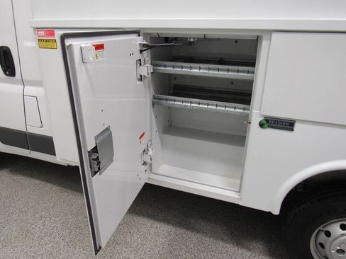 Used 2016 RAM ProMaster 2500 w/ Interior Convenience Group image 26