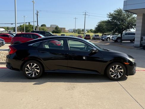 Used 2016 Honda Civic EX image 6
