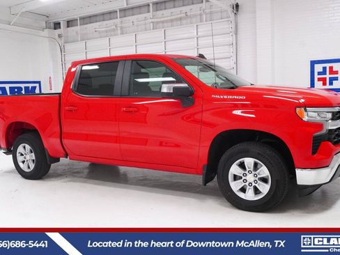 Used 2025 Chevrolet Silverado 1500 LT RWD image 4