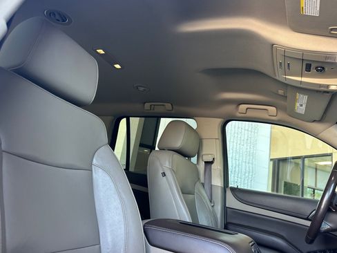 Used 2019 Chevrolet Tahoe LT image 29