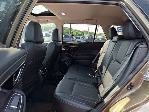 Used 2024 Subaru Outback Limited AWD/4WD image 10