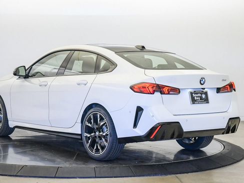 Used 2026 BMW 228i w/ Premium Package FWD image 2