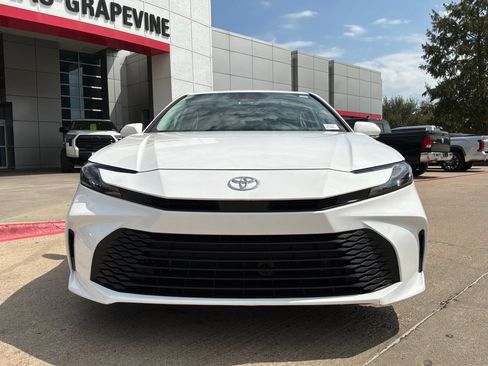 Used 2026 Toyota Camry LE FWD image 3