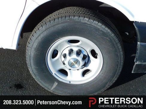 New 2024 Chevrolet Express 3500 w/ Power Convenience Package image 11