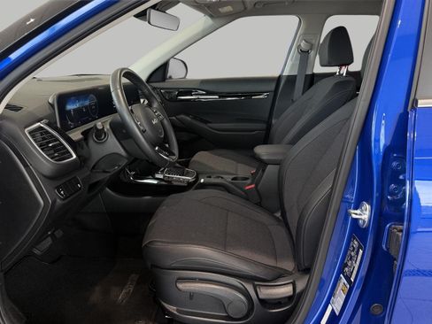 Used 2025 Kia Seltos X-Line AWD/4WD image 21