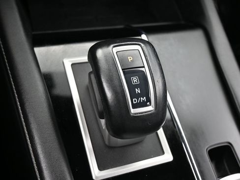 Used 2022 Mitsubishi Outlander SE image 20