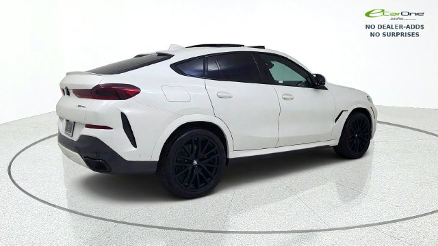 Used 2022 BMW X6 xDrive40i w/ Executive Package AWD/4WD image 8