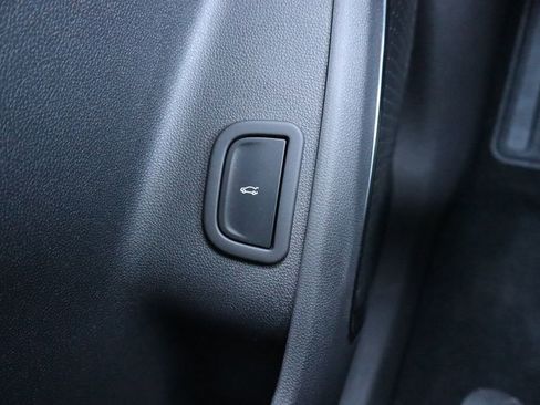 Used 2025 GMC Acadia AT4 w/ LPO, Floor Liner Package AWD/4WD image 28
