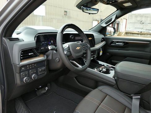 New 2026 Chevrolet Tahoe High Country AWD/4WD image 24