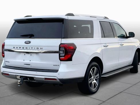Used 2022 Ford Expedition Max Limited image 12
