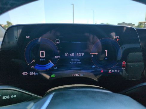 Used 2024 Chevrolet Blazer EV LT AWD/4WD image 15