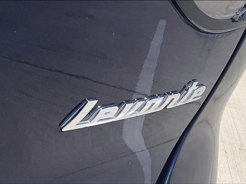 Used 2021 Maserati Levante GranLusso AWD/4WD image 9